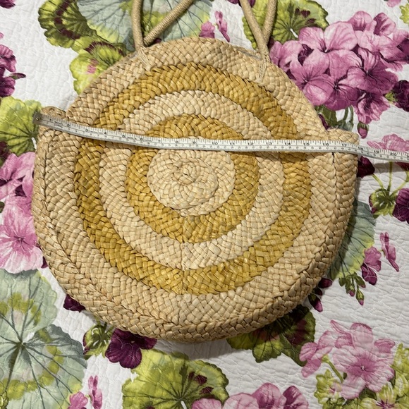American Eagle straw bag - Picture 3 of 10